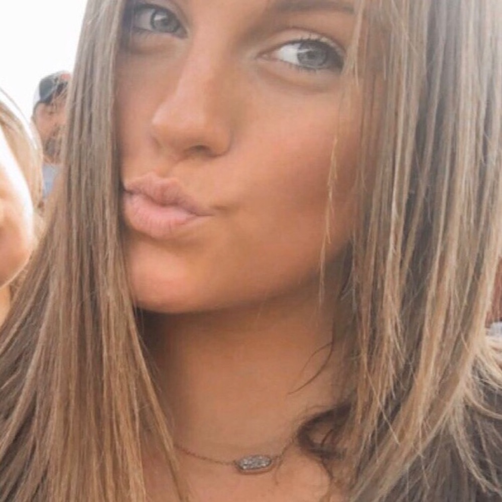 Meet your Posher, Sydney